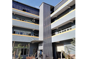 東莞升降作業(yè)平臺(tái)：常用升降平臺(tái)的選購及注意事項(xiàng)